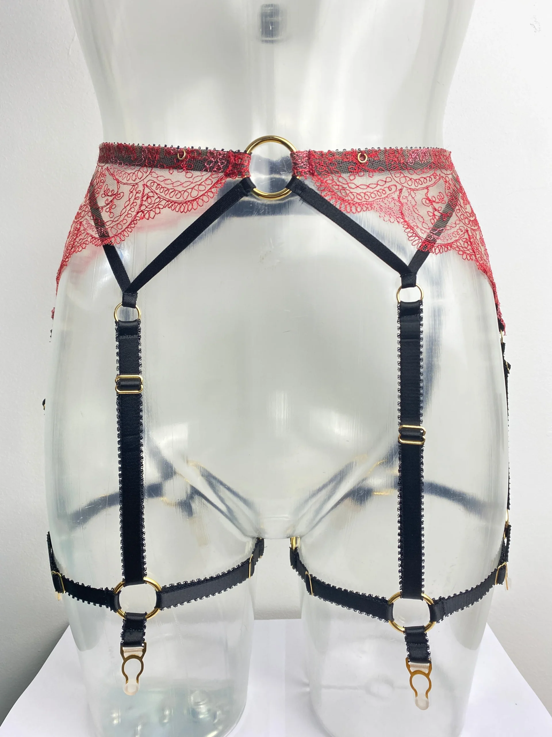 Abi Suspender SS7374