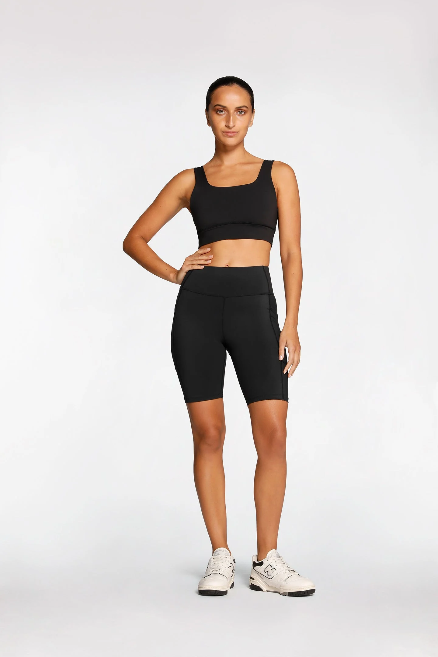 ACTIVE SHORT
