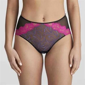 Adelade Full Brief