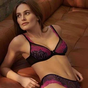 Adelade Plunge Bra