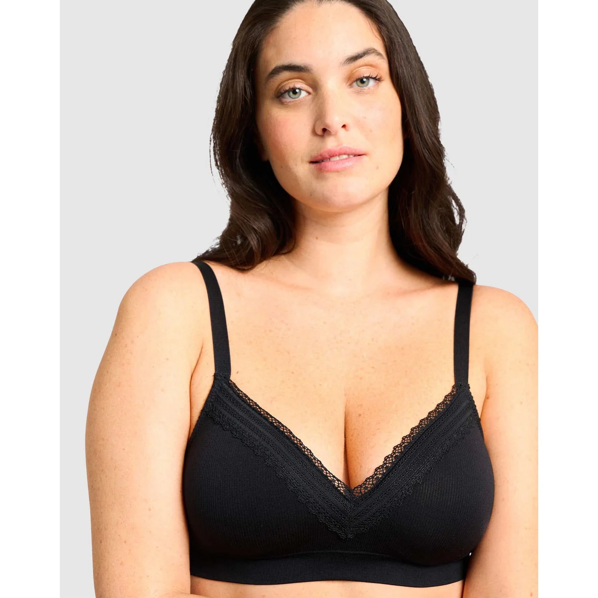 Agathe Comfortable Padded Wirefree Bra with Lace