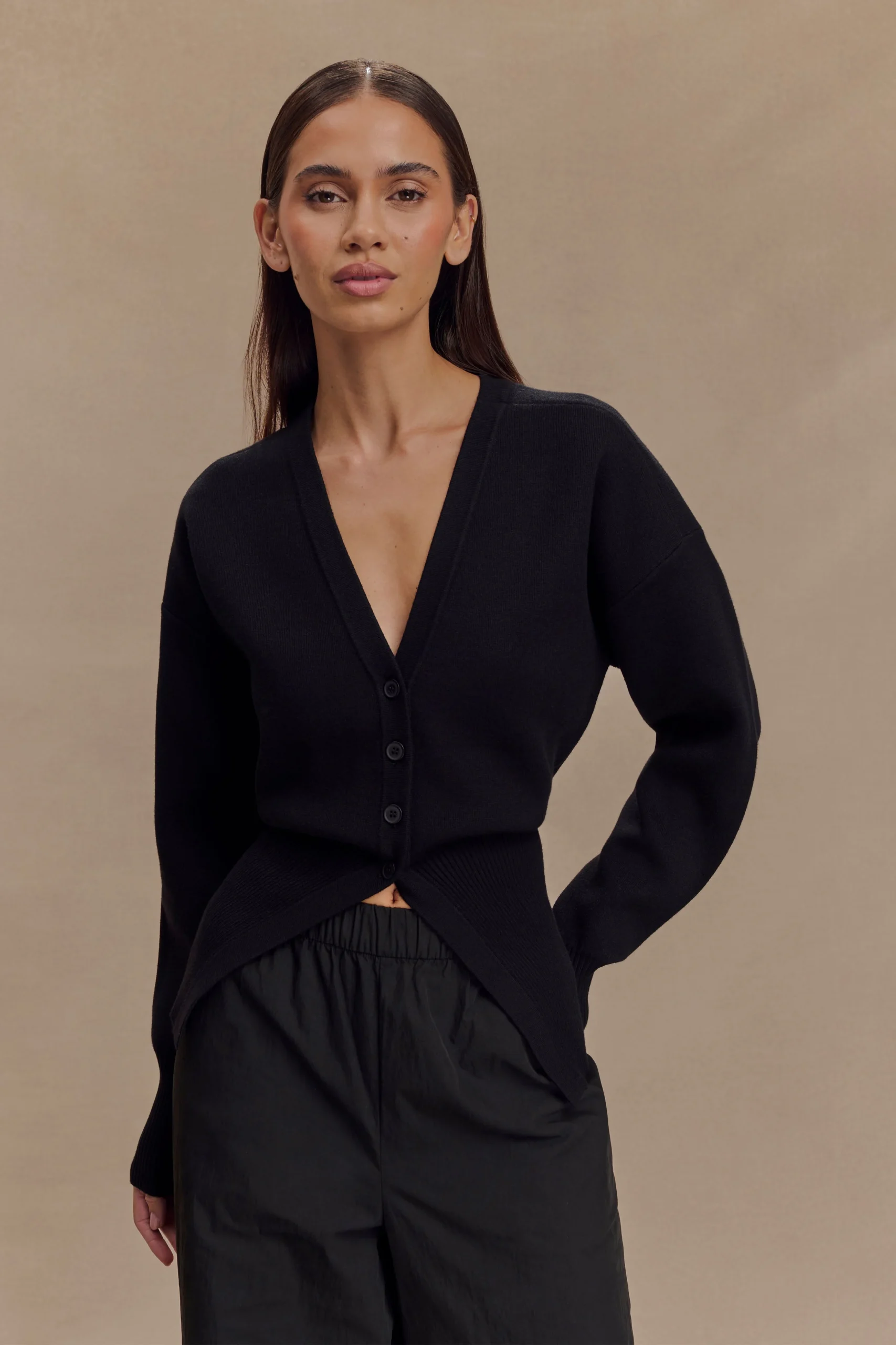 AlexiaButtoned Oversized Cardigan - Black