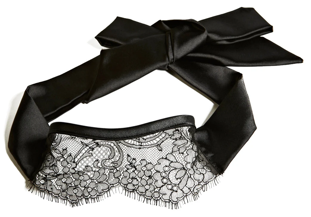 Annabel Lace Mask