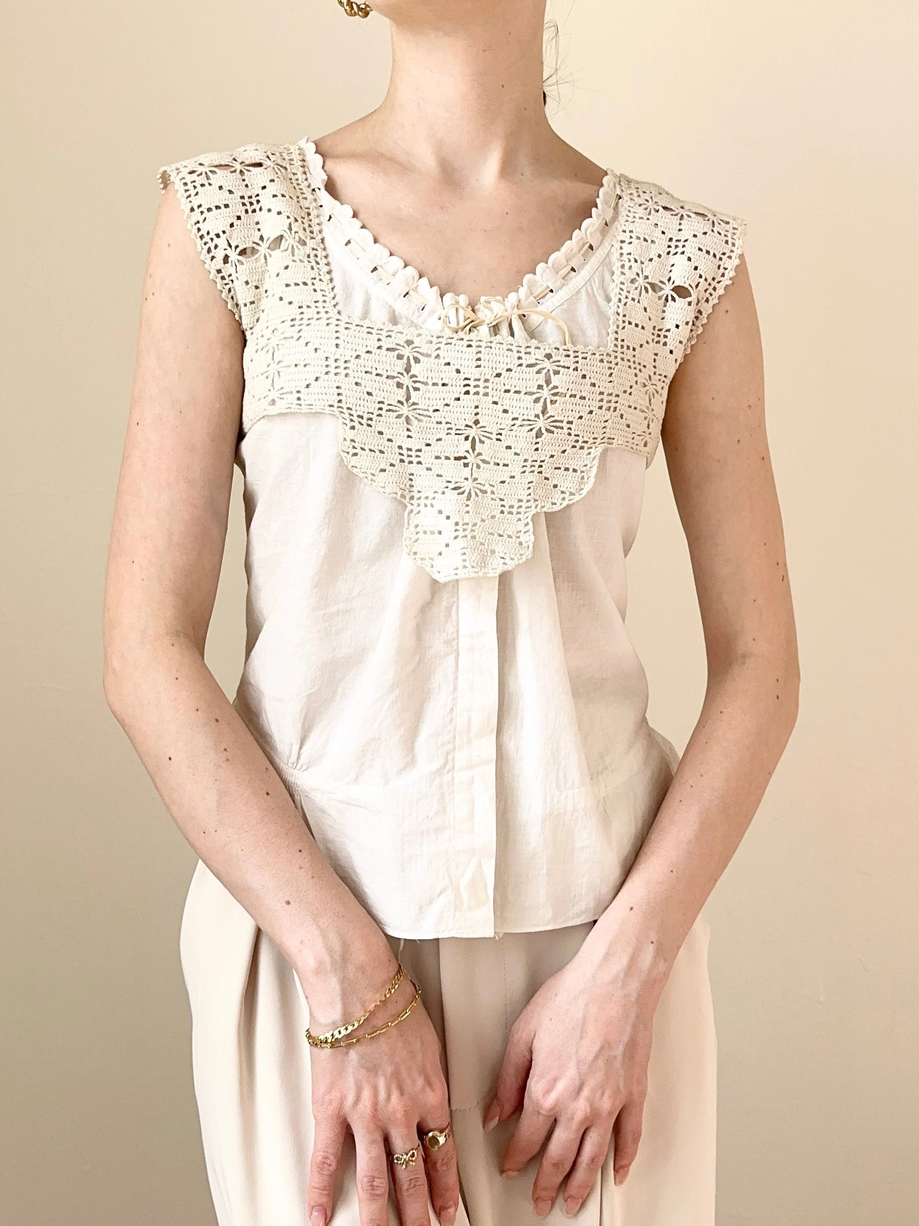 Antique Edwardian Crochet Floral Yoke Collar