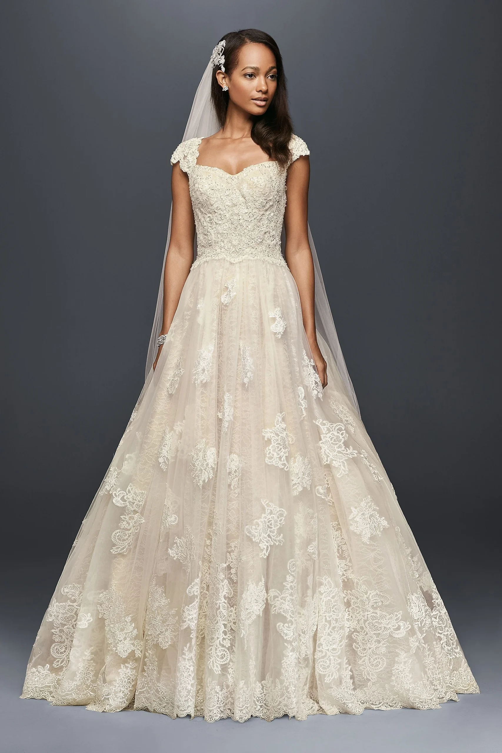 As-Is Cap Sleeve Lace Wedding Ball Gown
