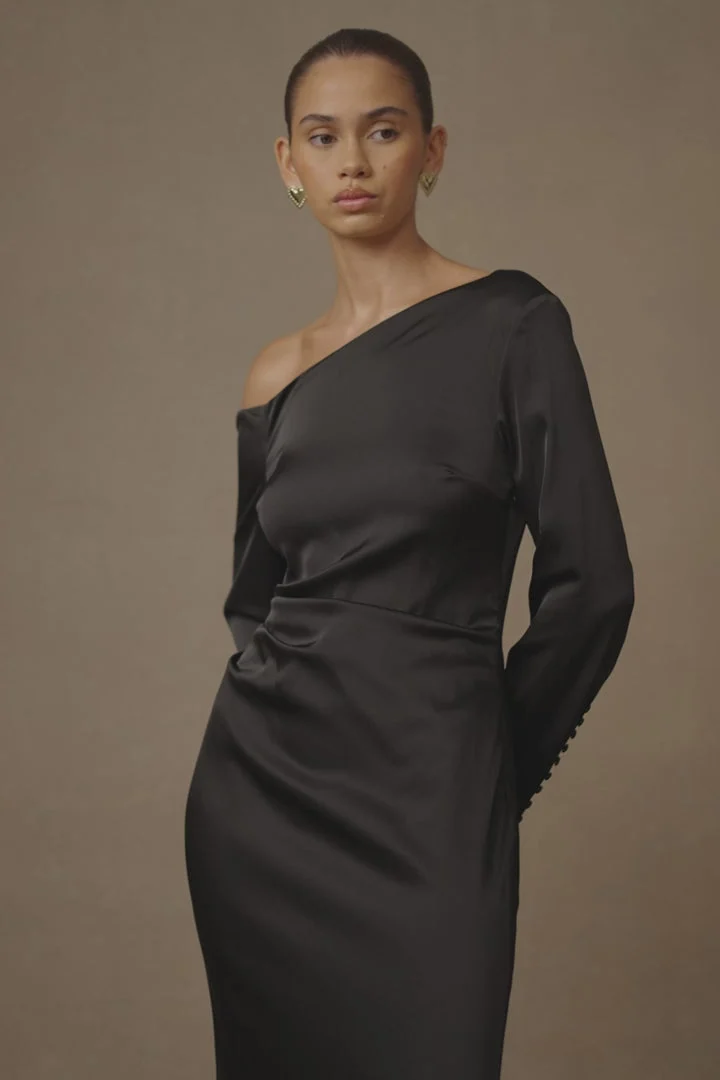 AveryLong Sleeve Maxi Dress - Black
