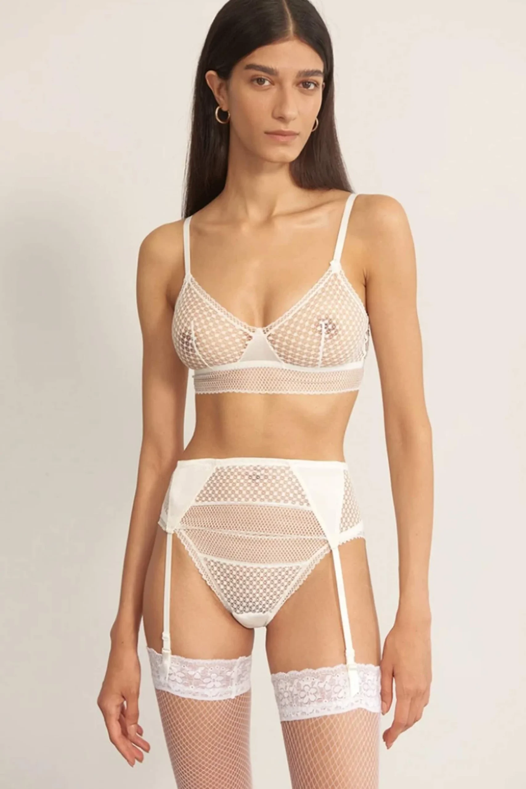 Bella Garter Belt in Ivory