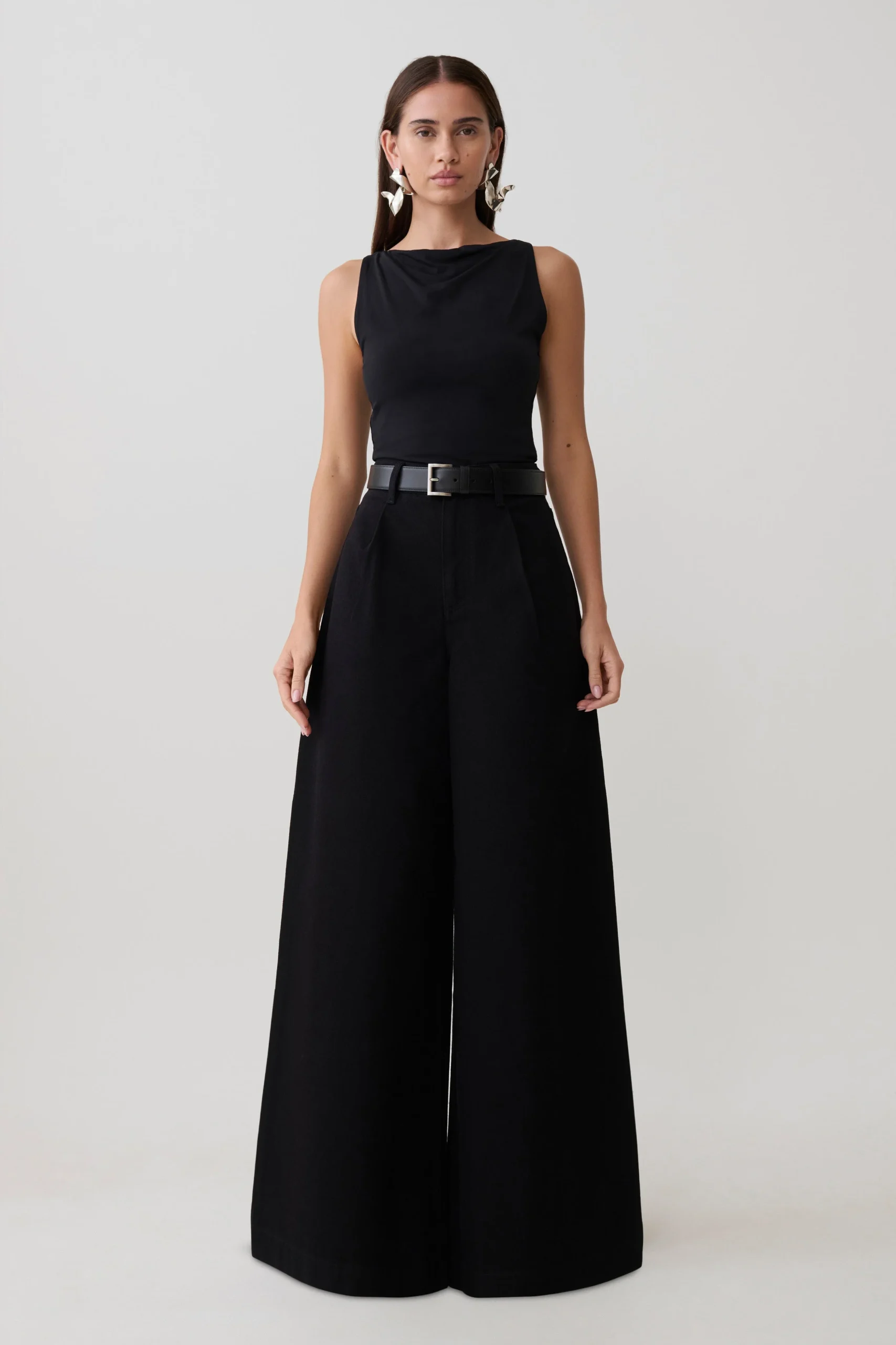 BobbyOversized Jean With Front Pleat - Black