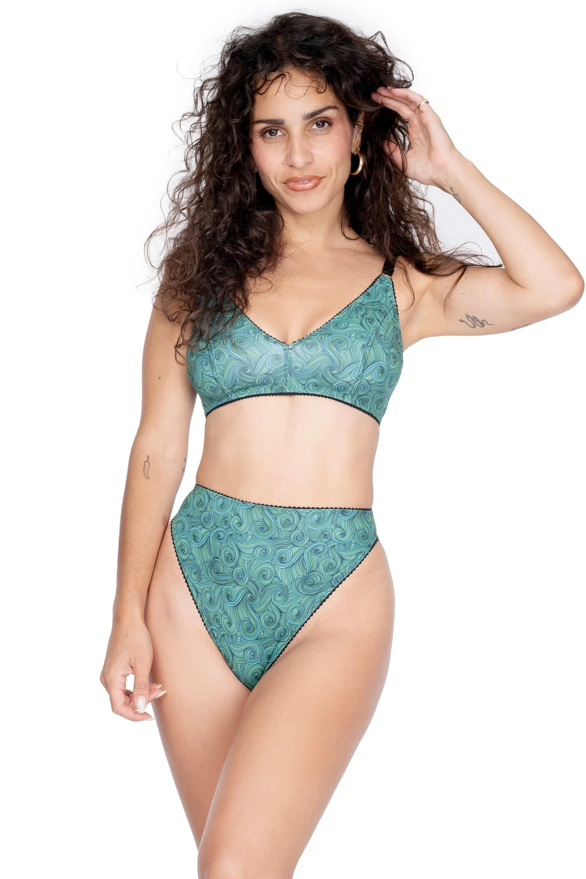 BONBON plunge lingerie set