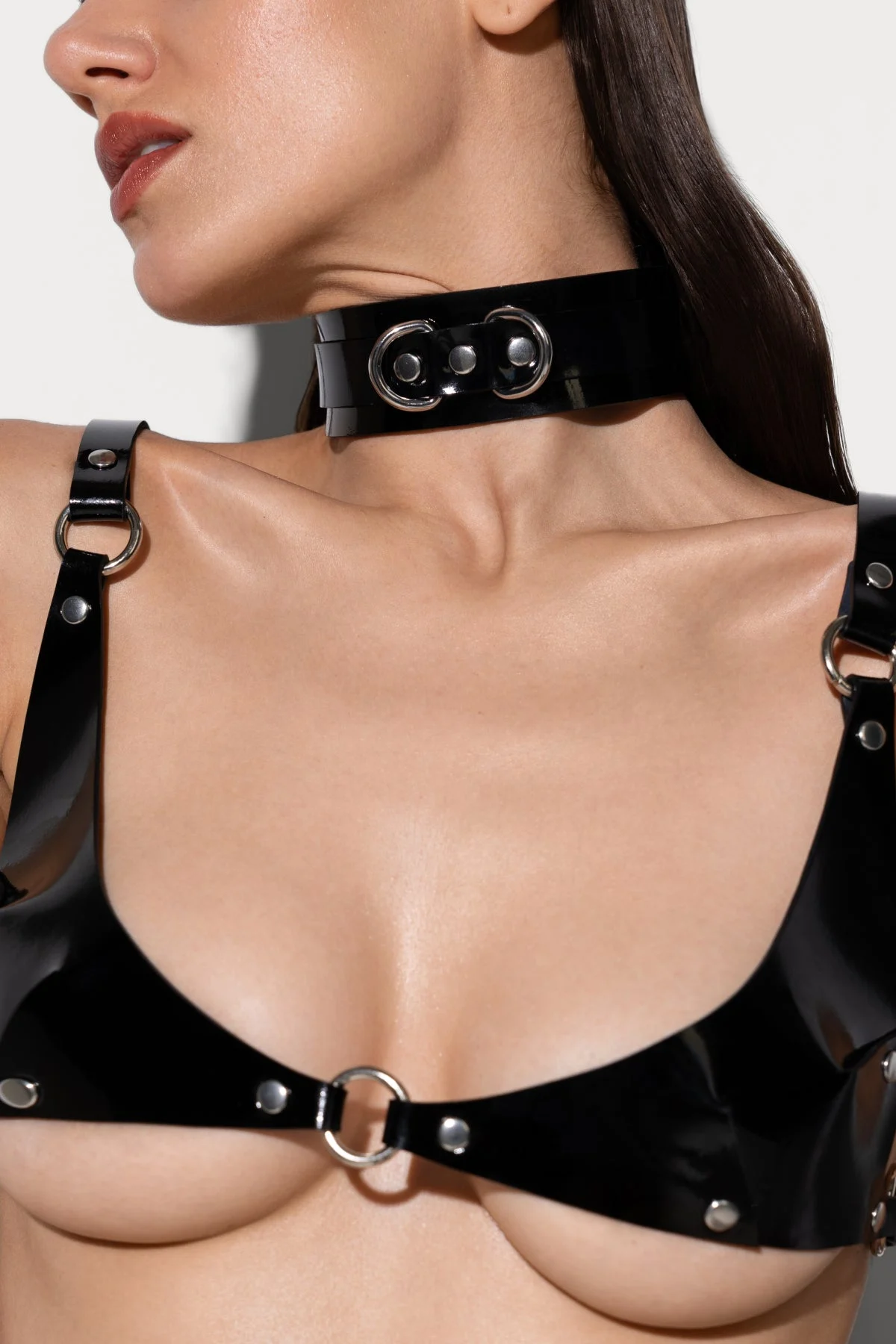 Bonny Lacquer Collar in Black