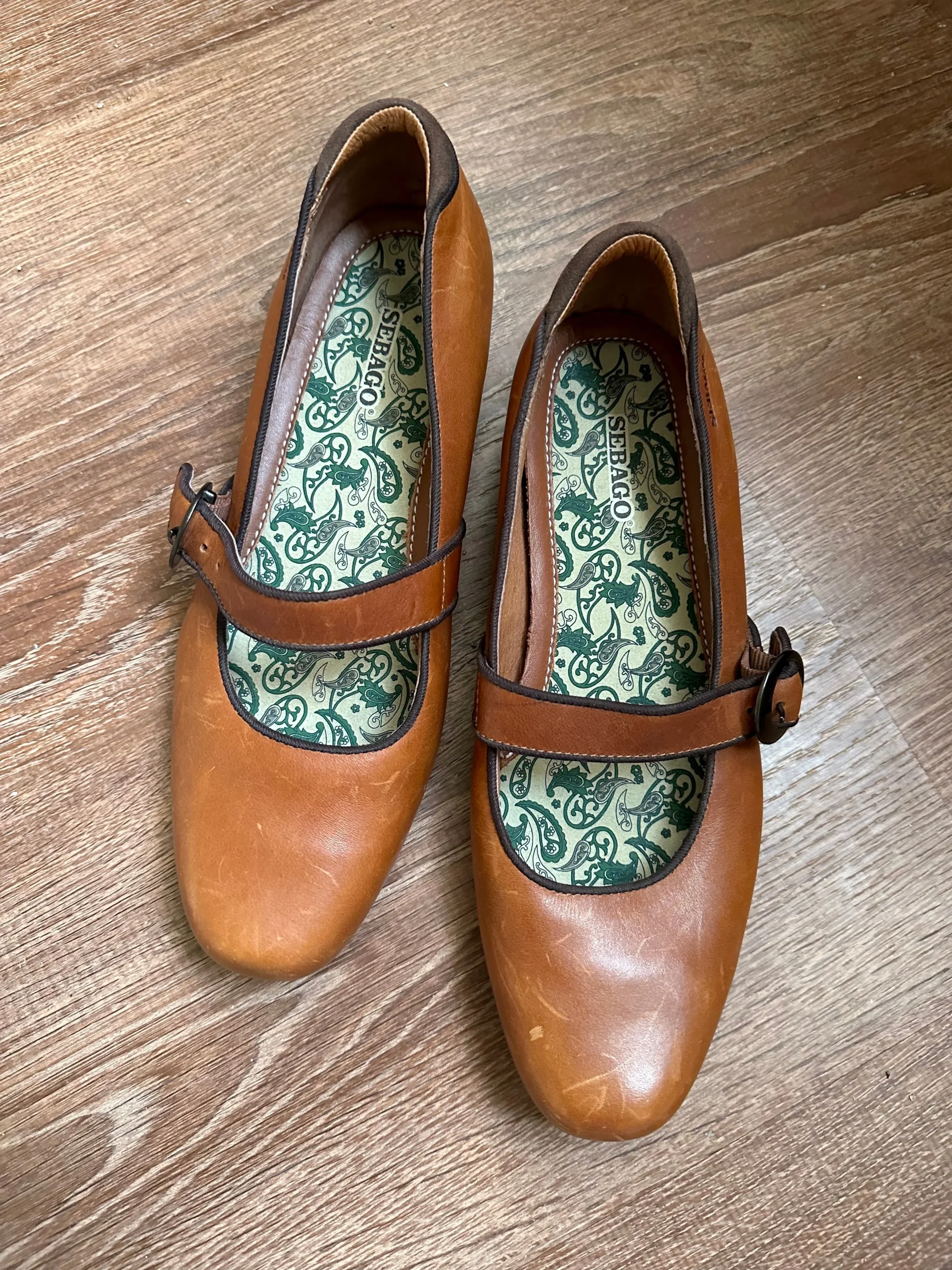 Brown Leather Mary Janes (8)