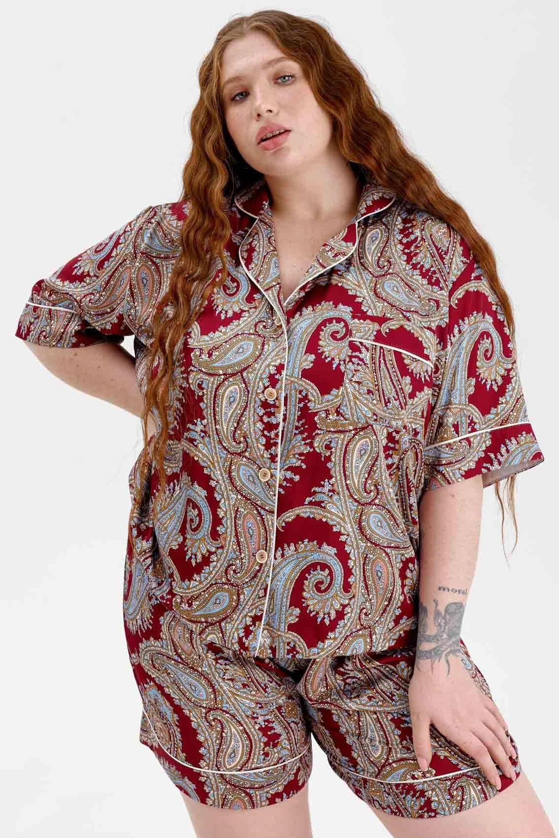 Burgundy Pyjamas with Shorts in Paisley