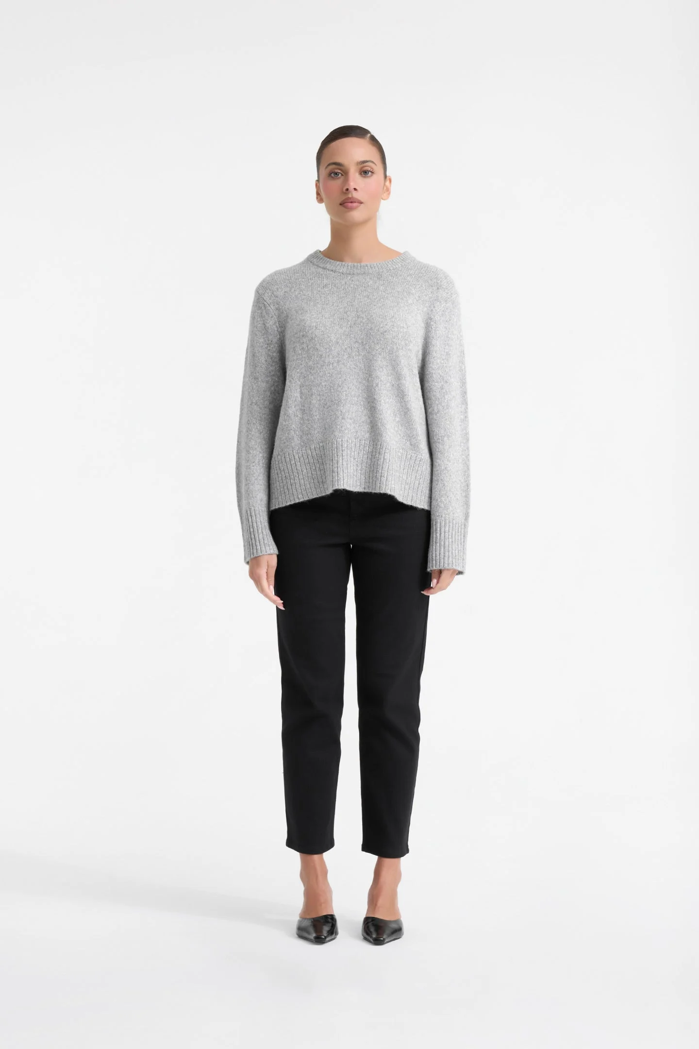 CHUNKY KNIT SWEATER