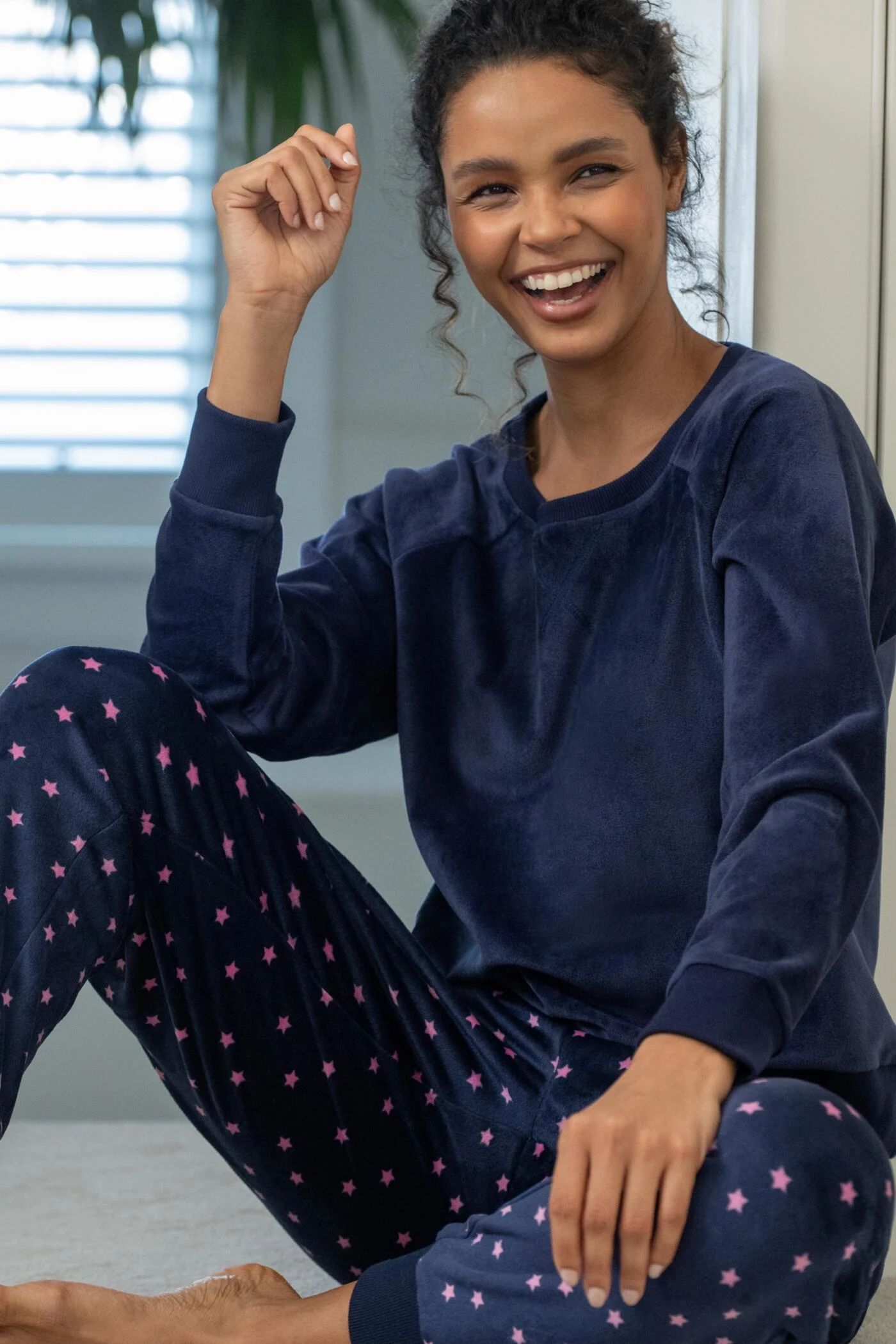 Cosy Fleece Sweatshirt and Jogger Pyjama Set - Navy/Pink