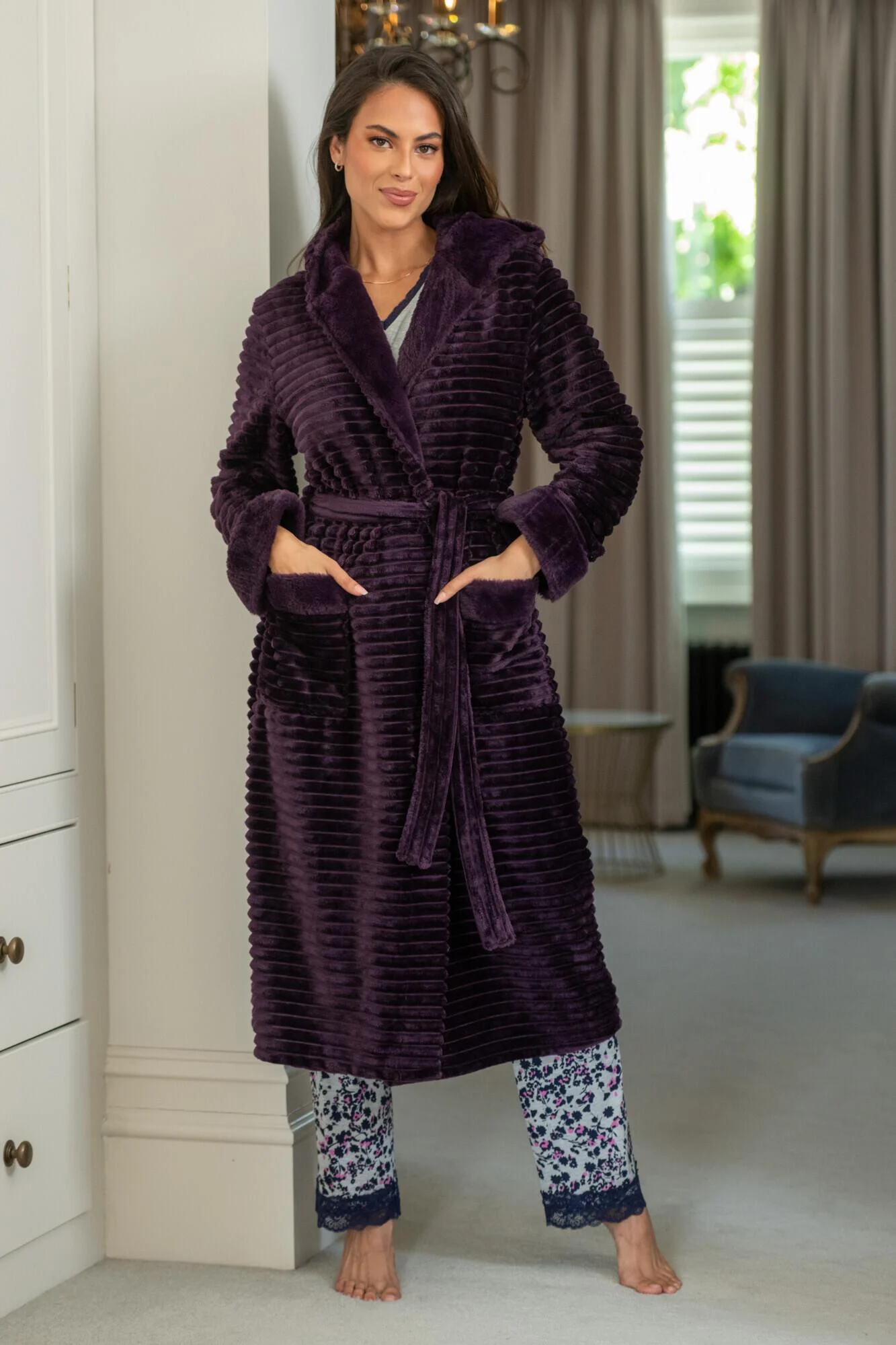 Cosy Ribbed Fleece Midi Hooded Dressing Gown - Plum