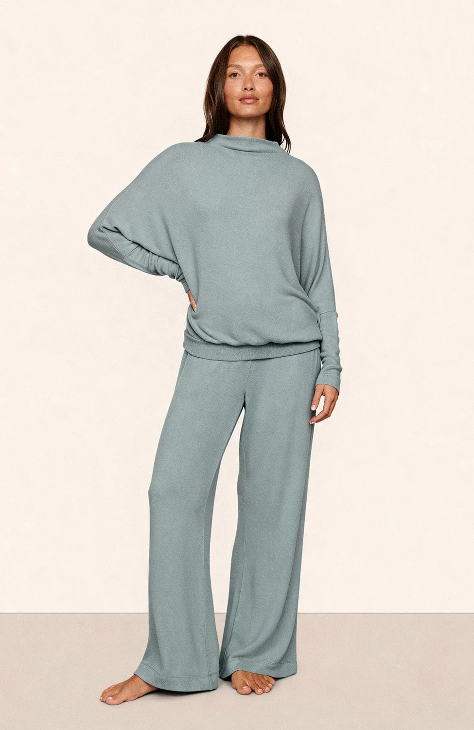 Cozy Time Mockneck Pullover Set