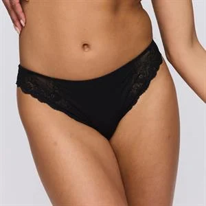 Cyrile Rio Brief