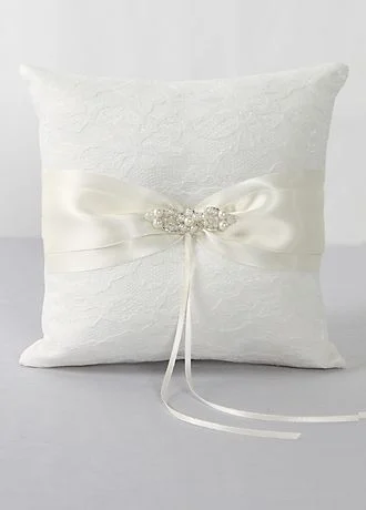 DB Exclusive Lace Elegance Ring Bearer Pillow