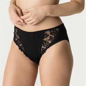 Deauville Full Brief