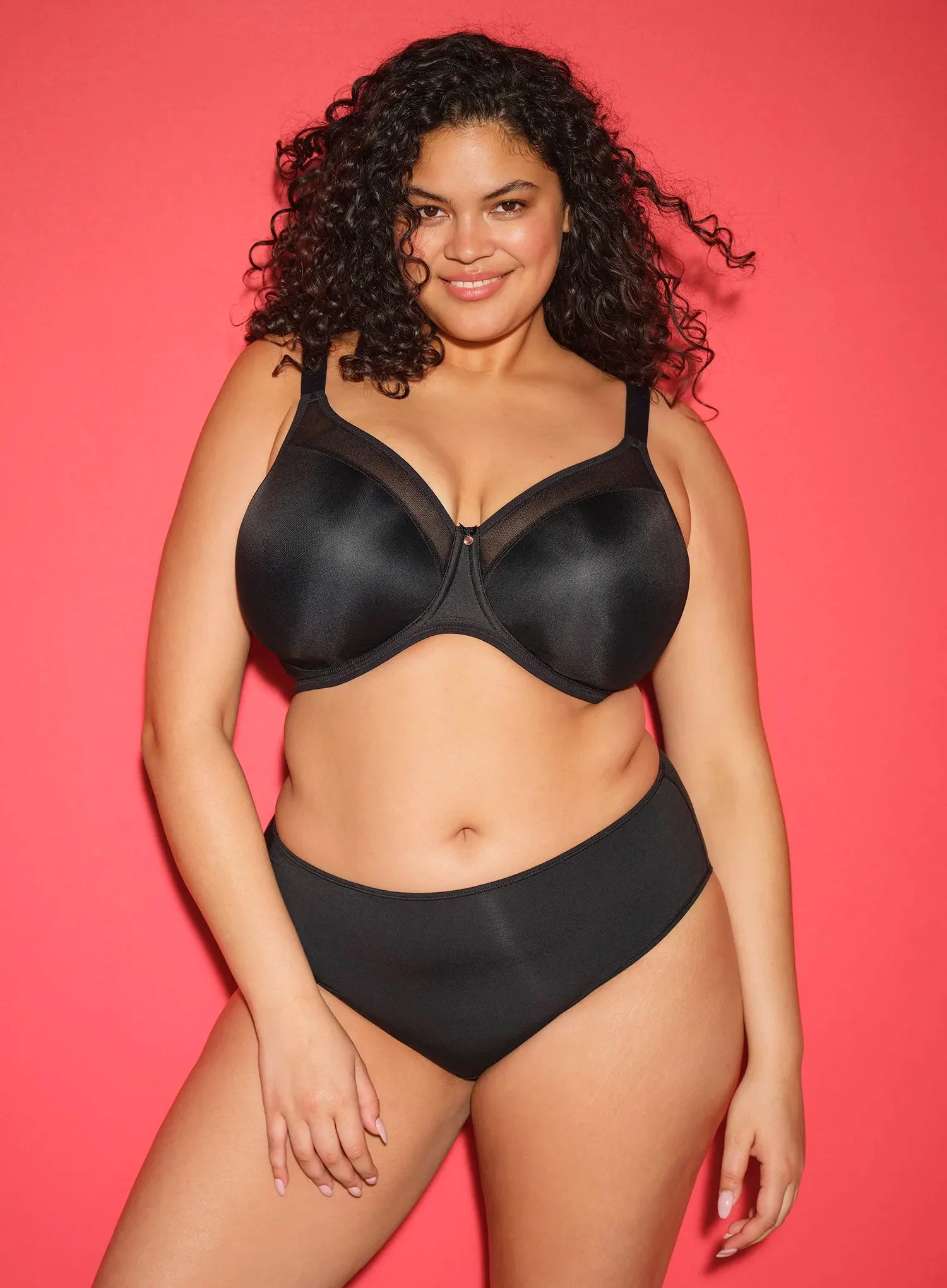 Elomi: Elomi Smooth Moulded Non Padded Bra Black