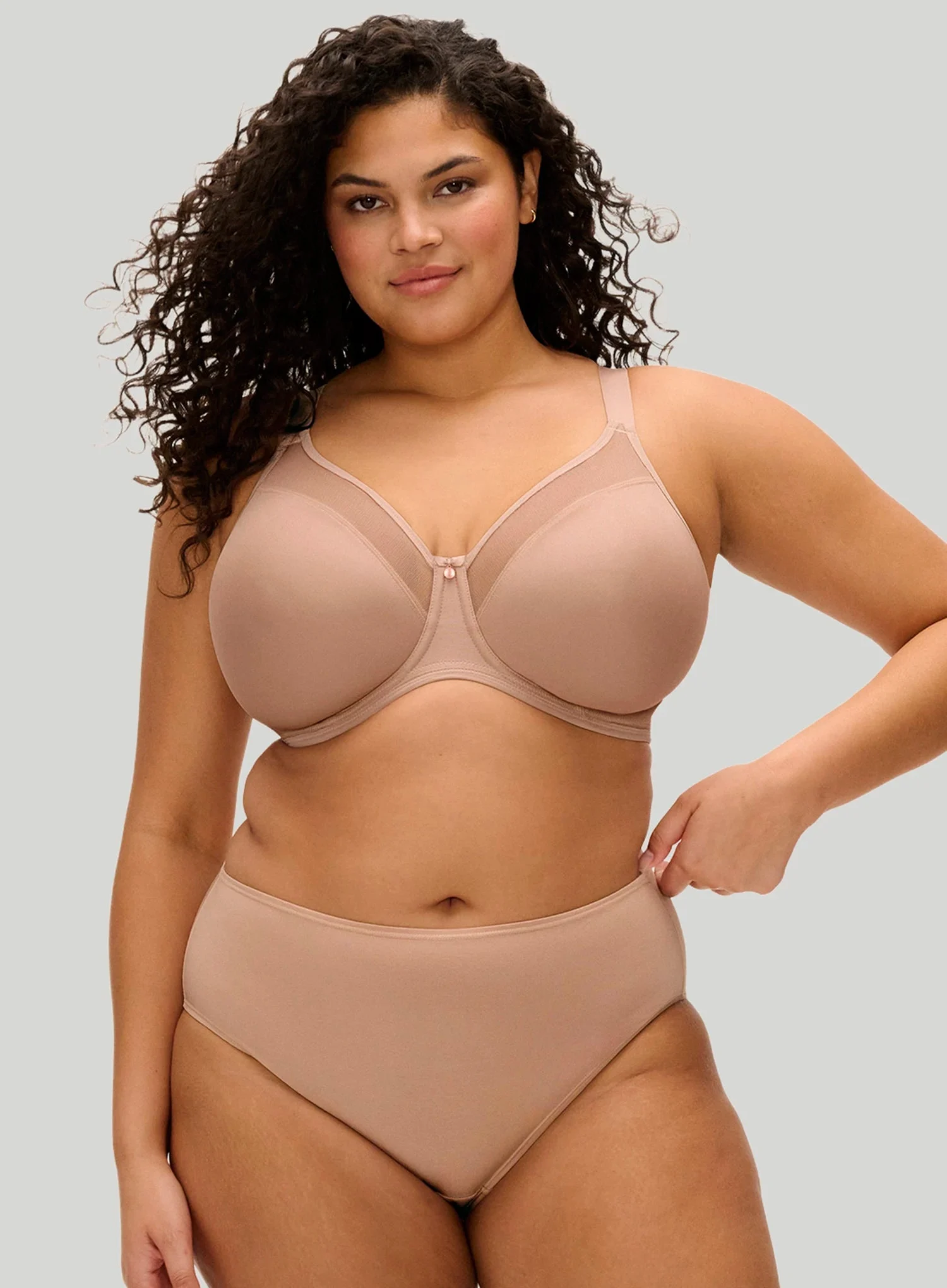 Elomi: Elomi Smooth Moulded Non Padded Bra Sahara