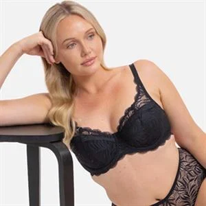 Essential Lace Underwire Balcony Bra