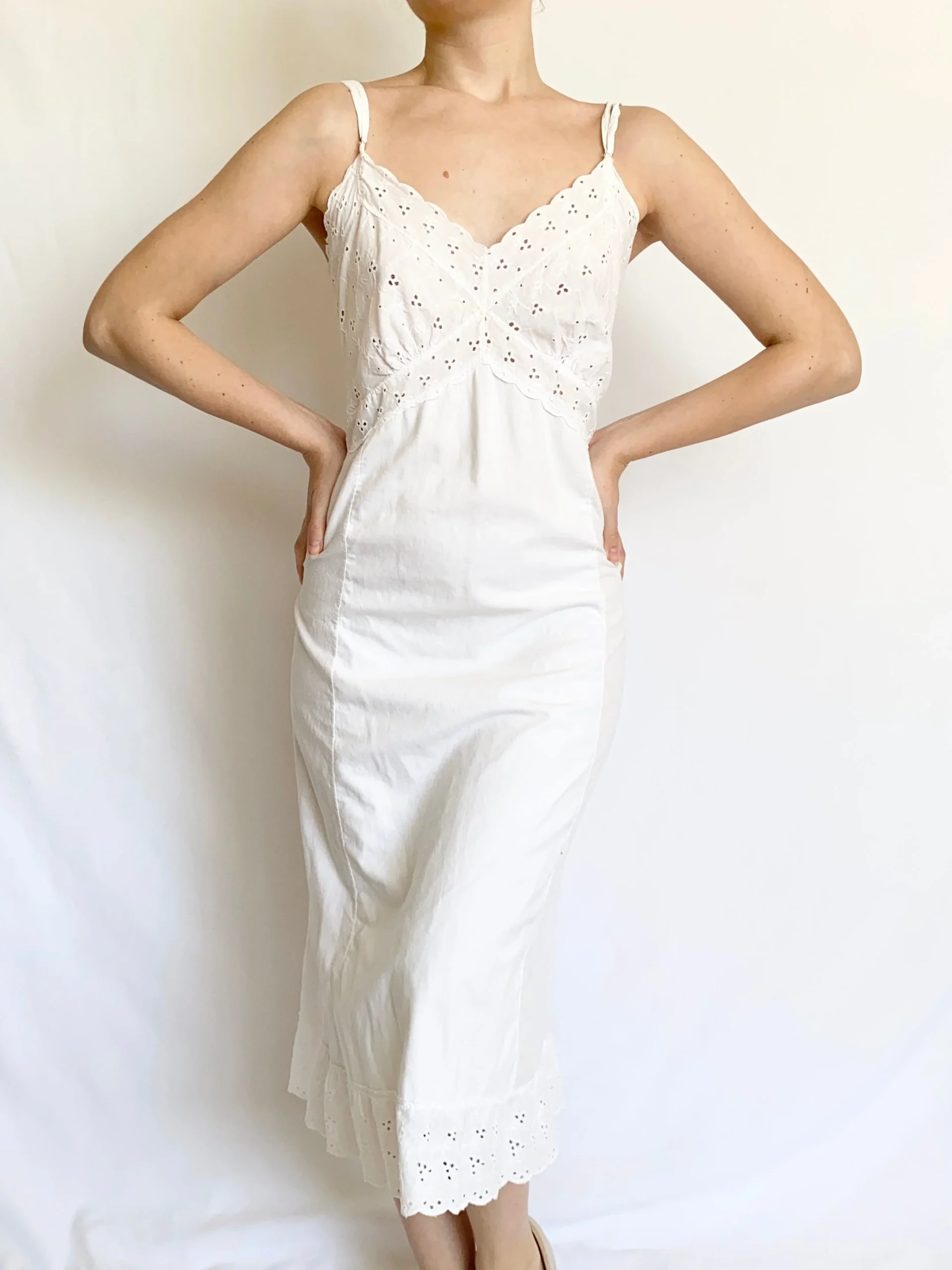 Eyelet 1950s Cottage Slip Dress (S/M)