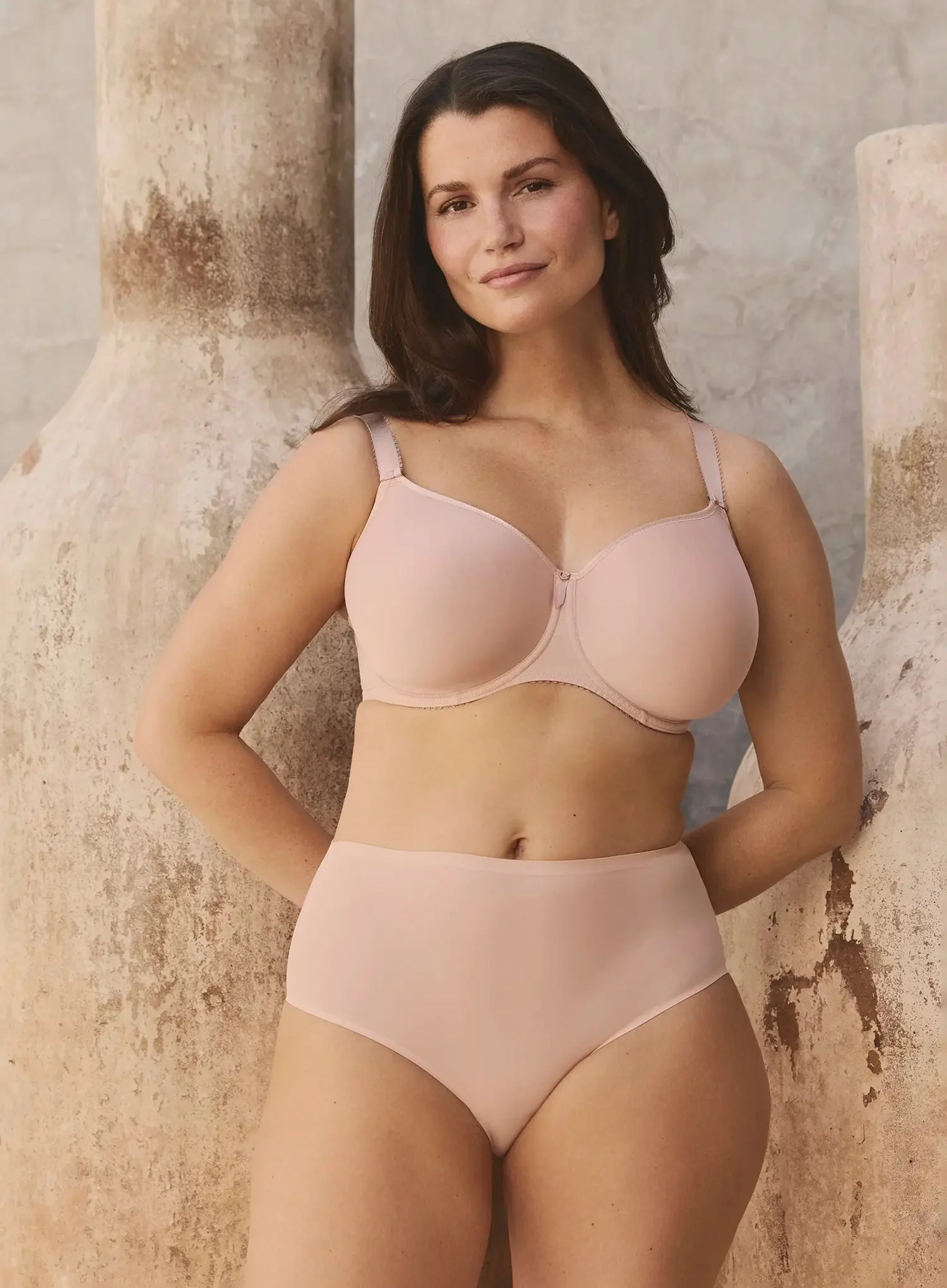 Fantasie: Smoothease Invisible Stretch Full Brief Natural Beige