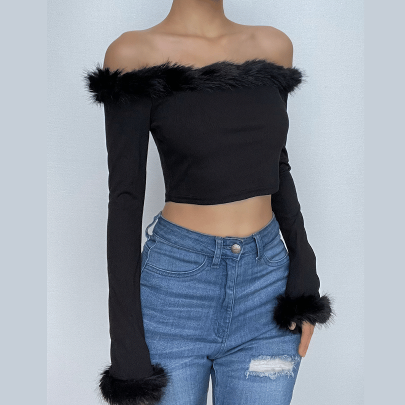 Feather solid off shoulder long sleeve crop top