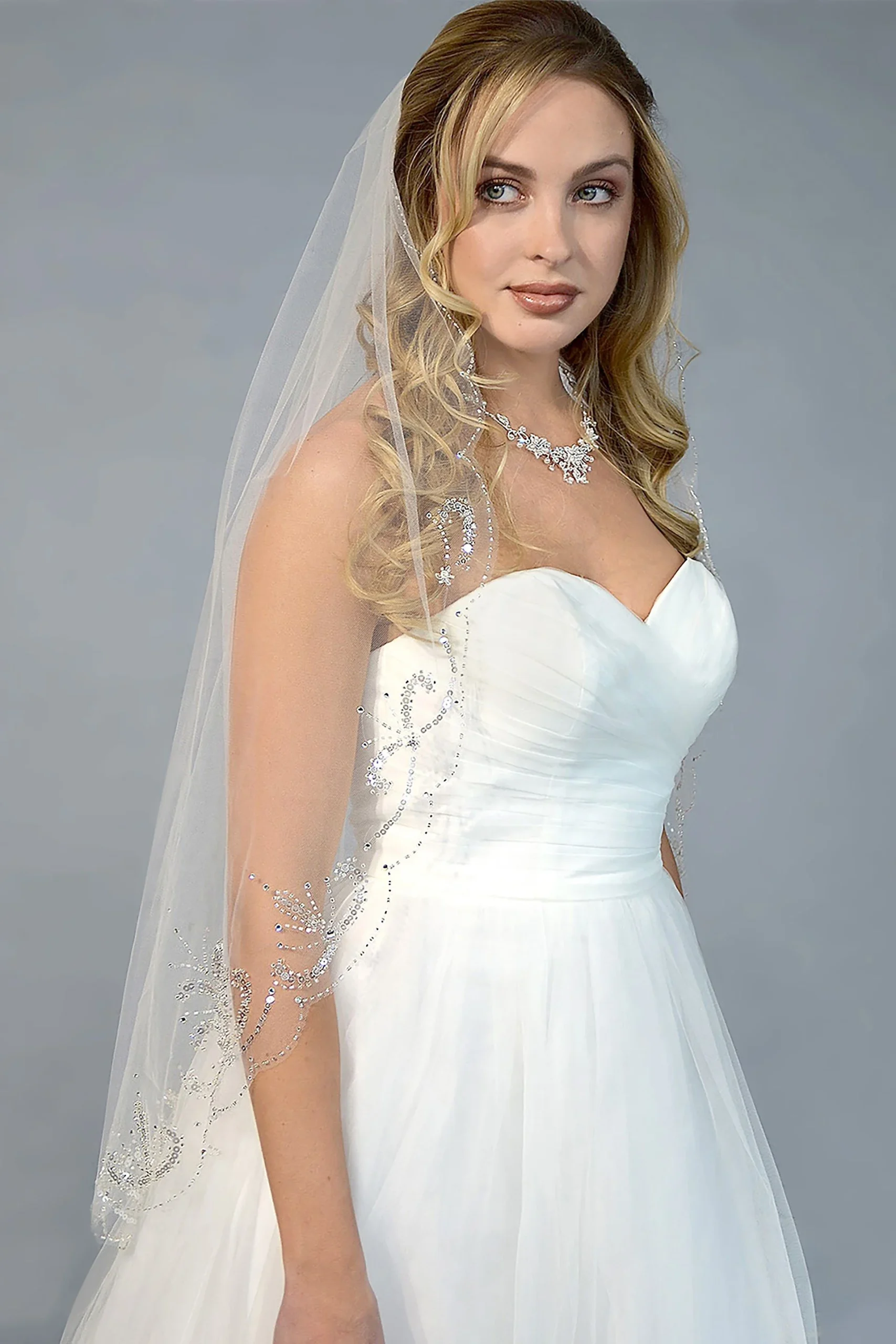 Filigree-Beaded Scalloped-Edge Fingertip Veil