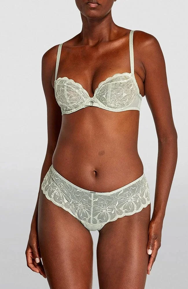 Fleurs Covering Underwire Bra