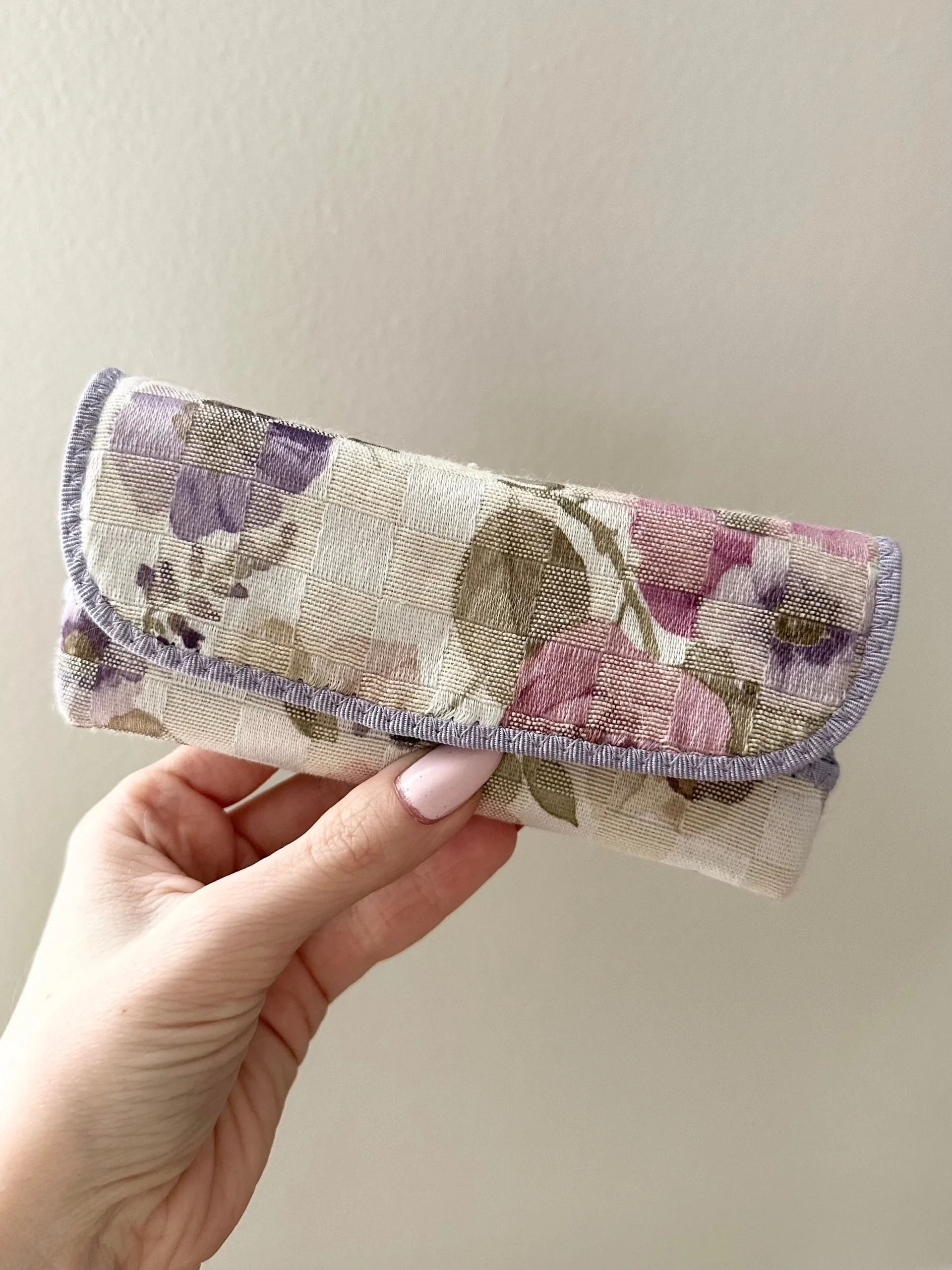 Floral Tapestry Glasses Case
