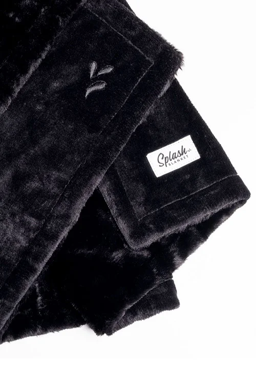 Furlush Non Bonded Waterproof Blanket | Medium By Splash Blanket