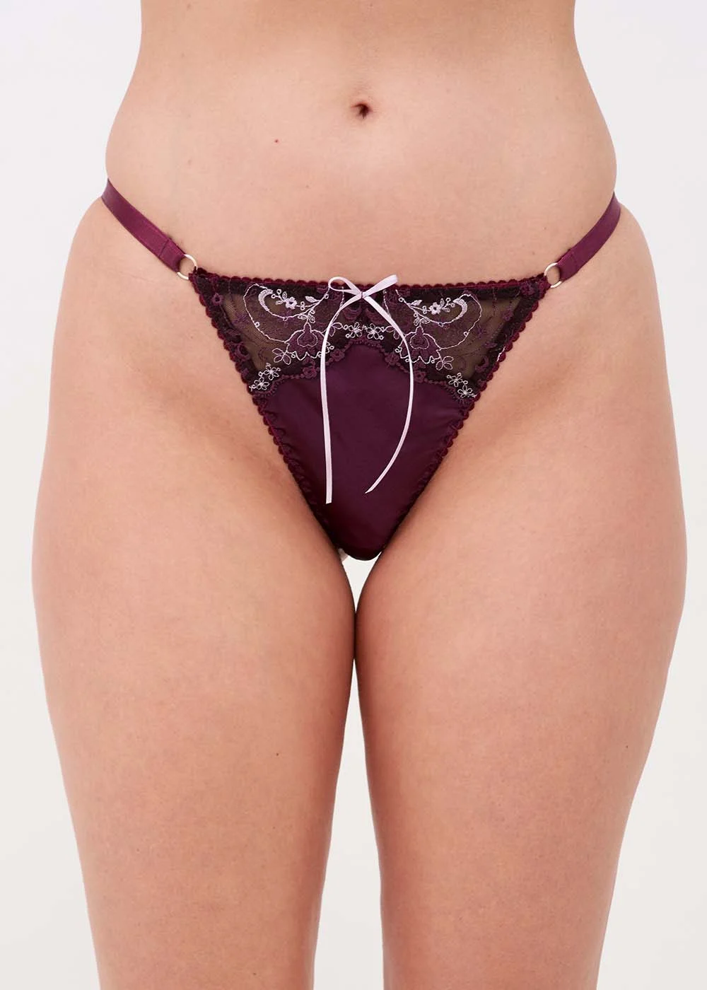 Georgina String
