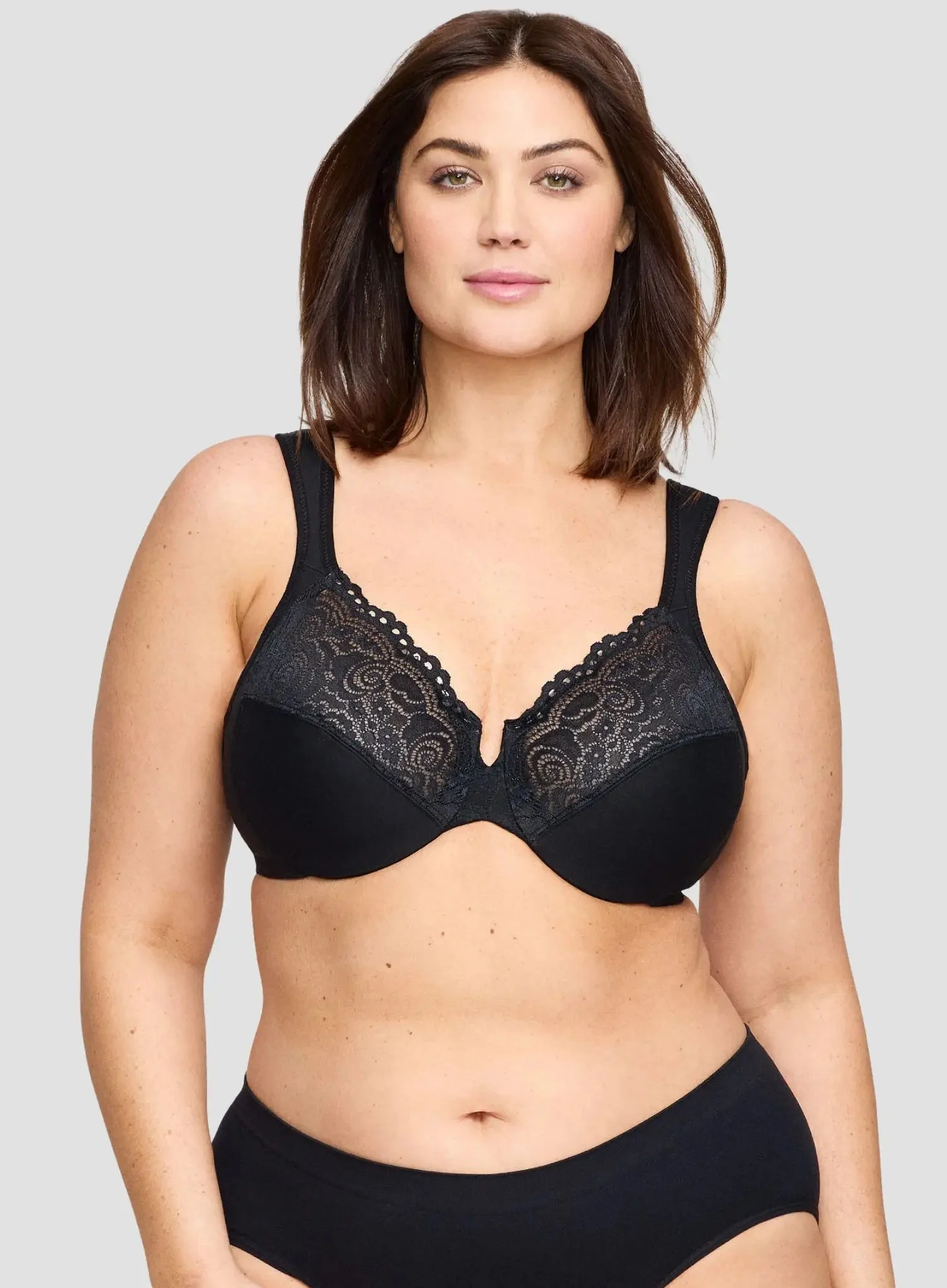 Glamorise: Wonderwire Plunge Bra With Padded Straps Black