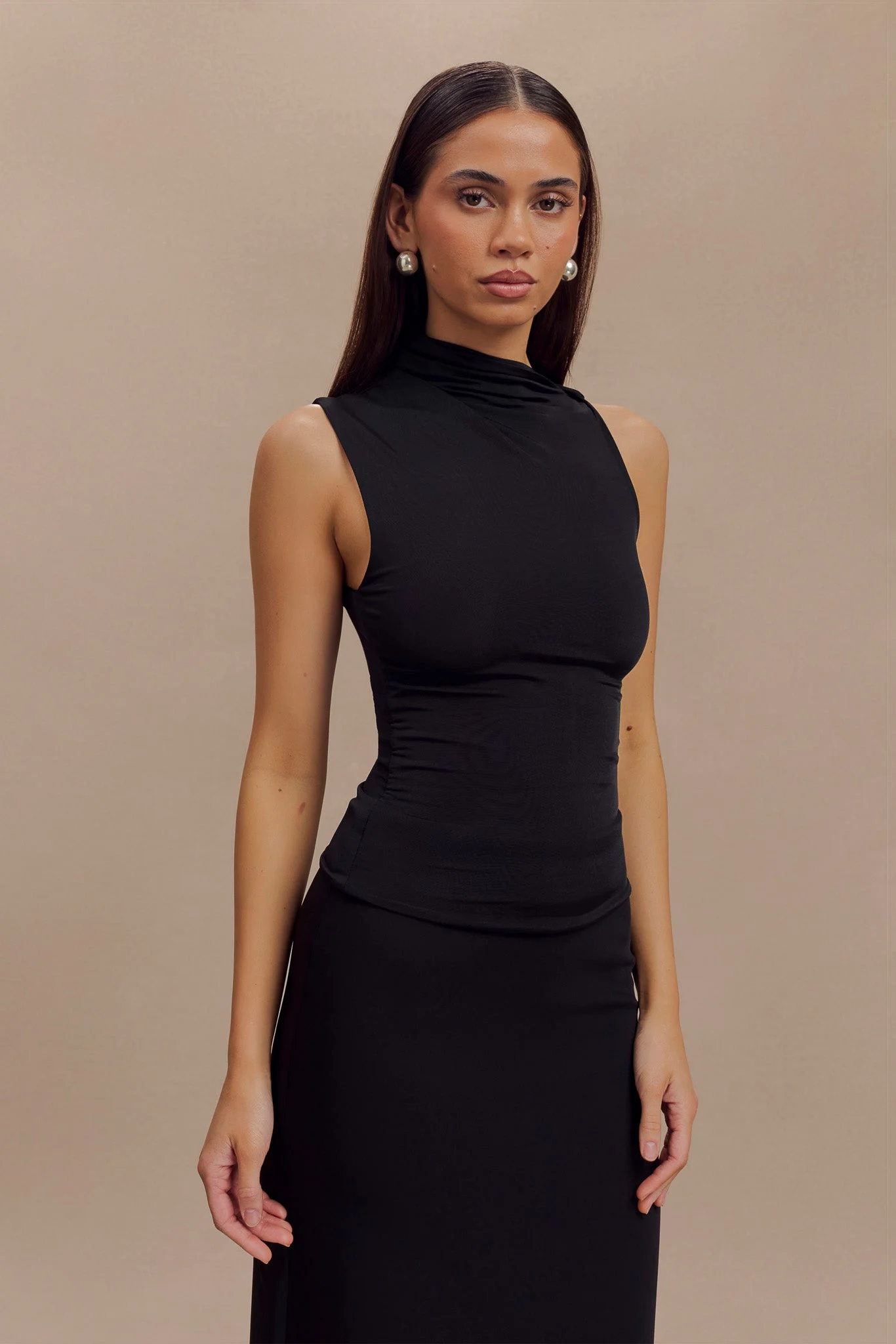HadleighSleeveless Slinky Top - Black