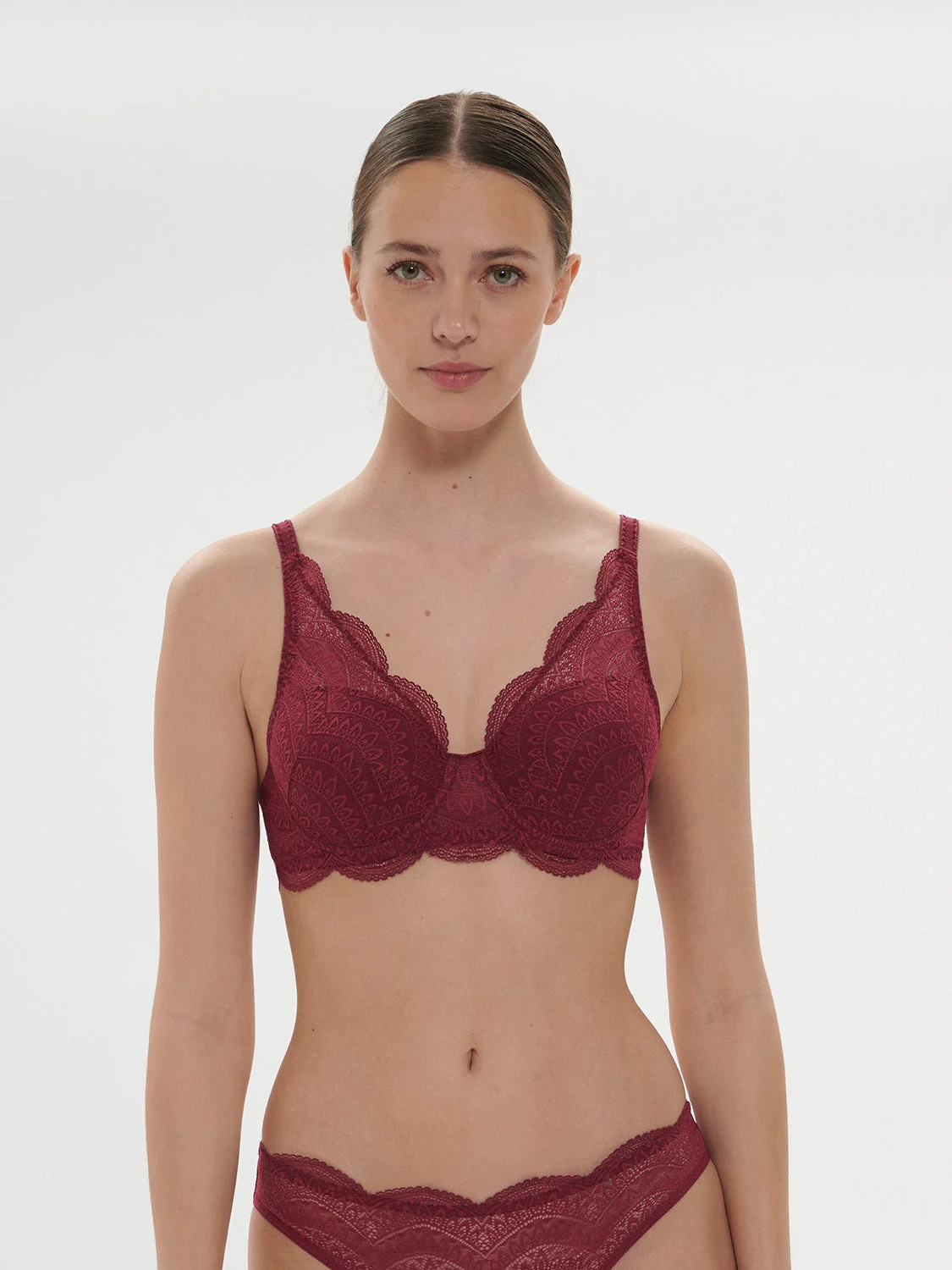 Karma 3D Contour Bra - Spinel RedRegular price