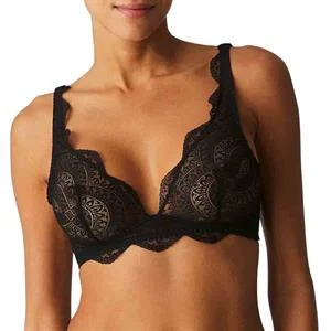 Karma Wireless Triangle Bralette