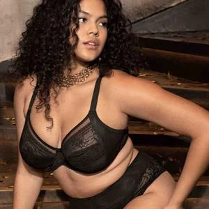 Kendra Plunge Bra