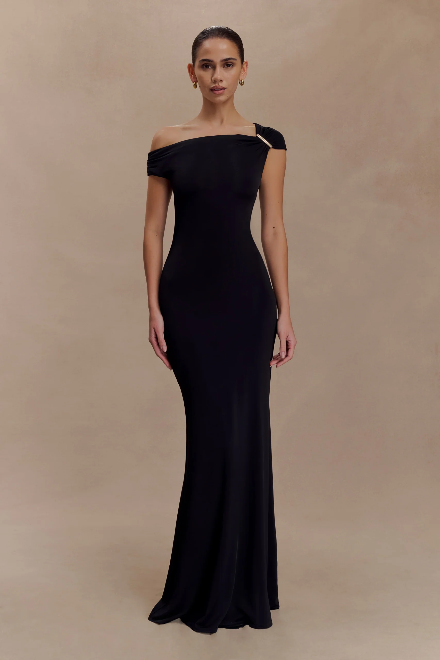 KinsleySlinky Maxi Dress With Hardware - Black