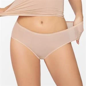 Kylie Brief