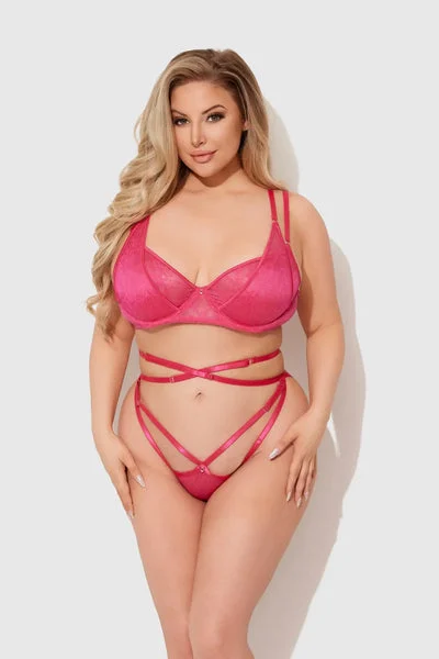 LACE BRA & STRAPPY THONG SET