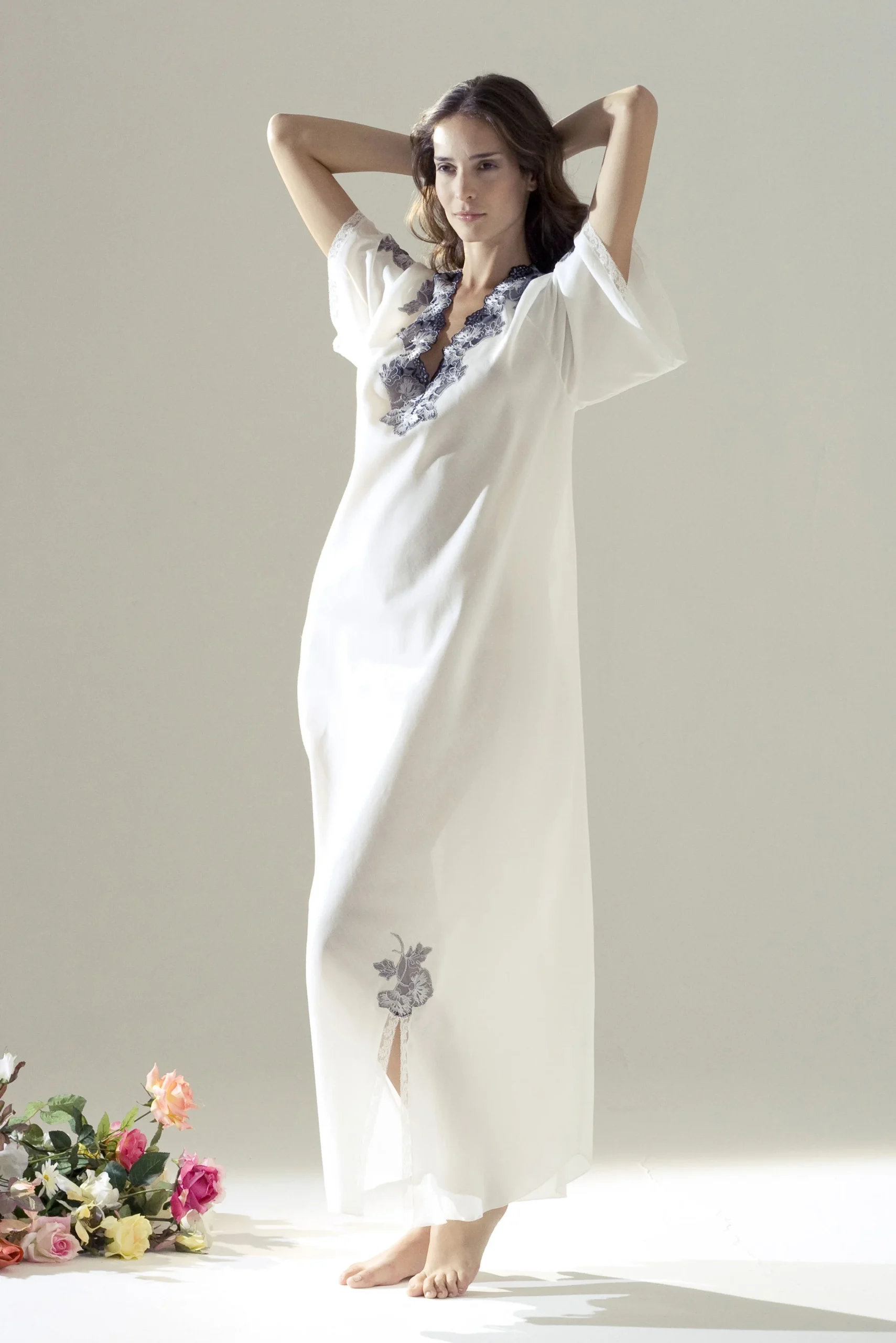 Lara - Cotton Nightgown