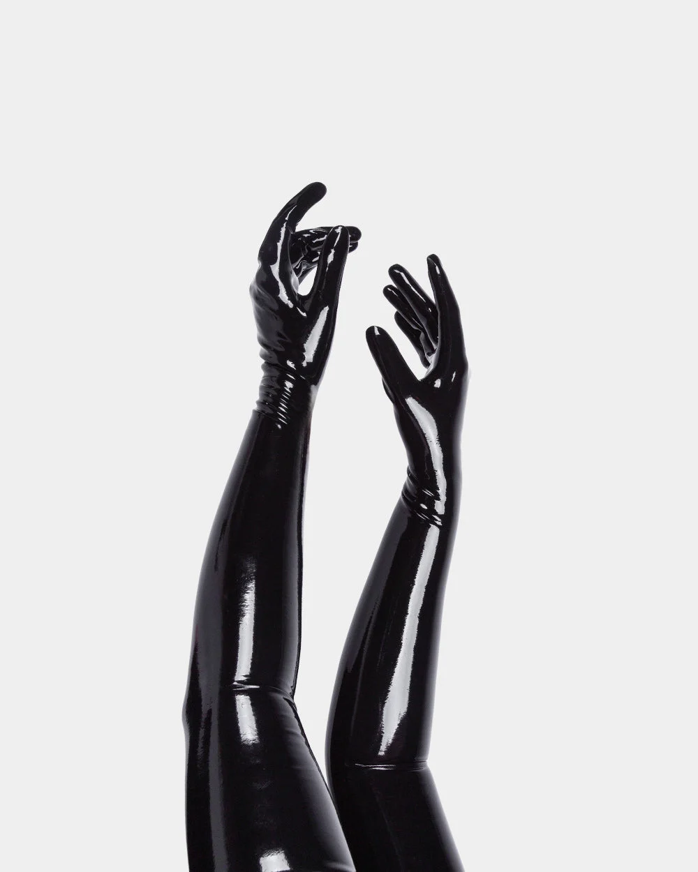 Latex Opera Gloves in Black
