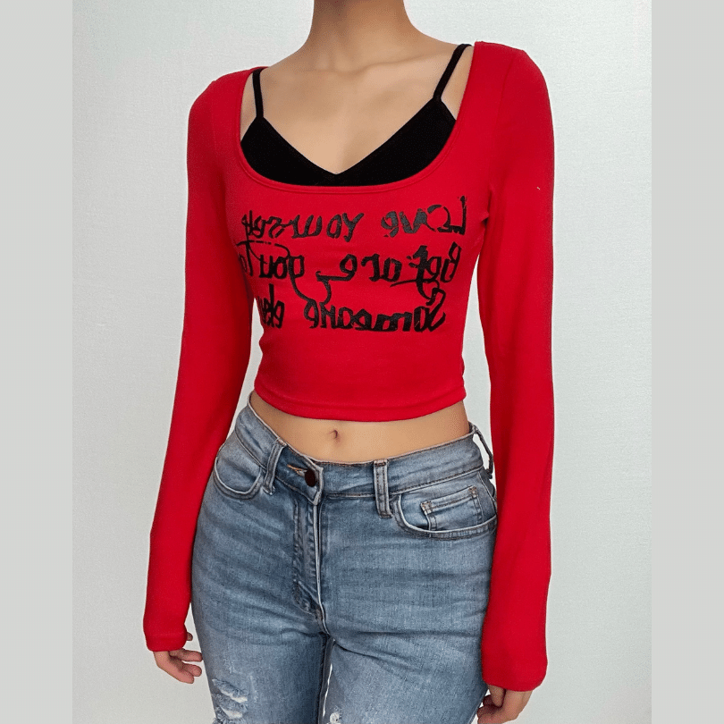 Letter print contrast long sleeve 2 piece crop top