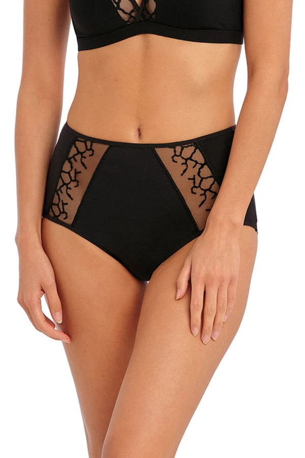 Lisse Full Brief