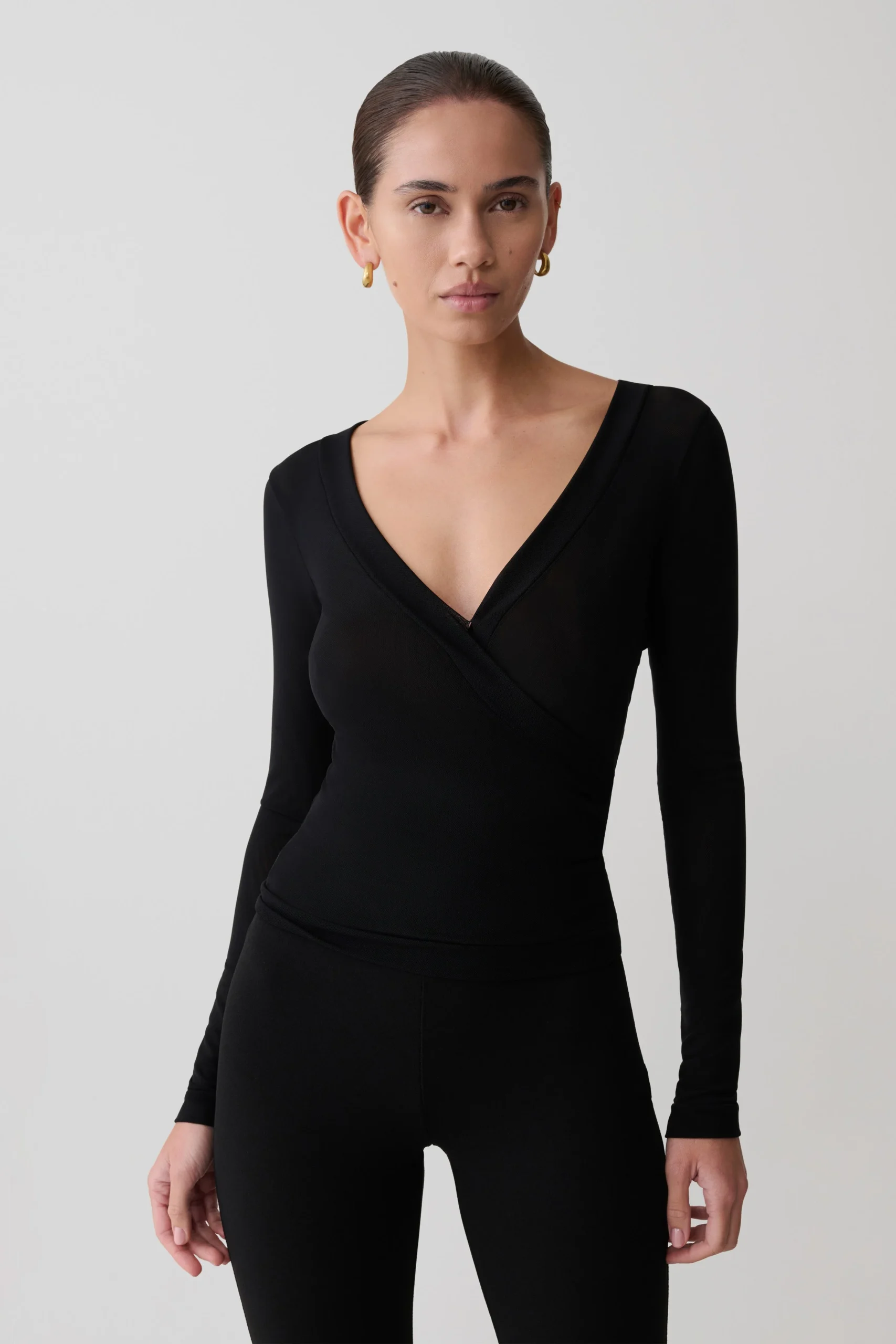 LumiLong Sleeve Mesh Top - Black