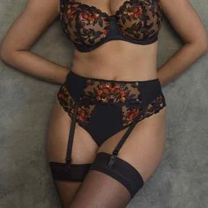 Magdalena Thong