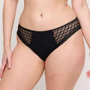 Nako Rio Brief