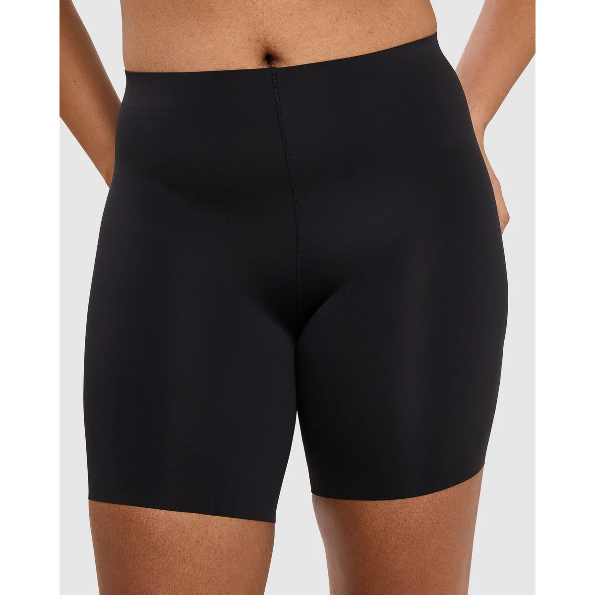 Perfect Touch Medium Control Shaping Short